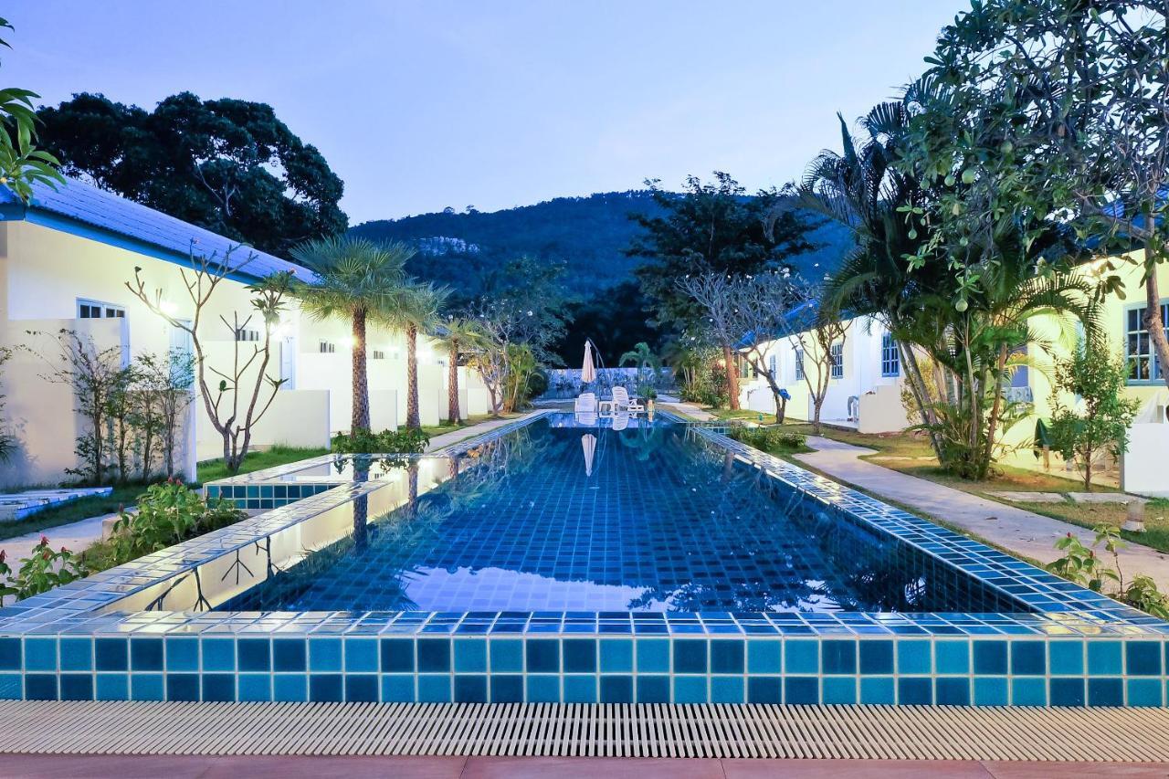 March Samui Resort Mae Nam Extérieur photo